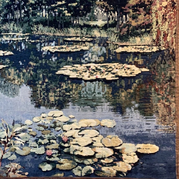 65x46 Tapestry - Picture 3 of 3